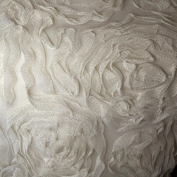 Ann Taylor Women's Tulle Floral Tank Top Size XSP - Picture 3 of 4